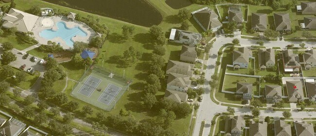 Building Photo - 12425 Fairlawn Dr