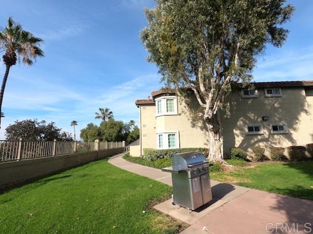 Building Photo - 715 Paso de Luz