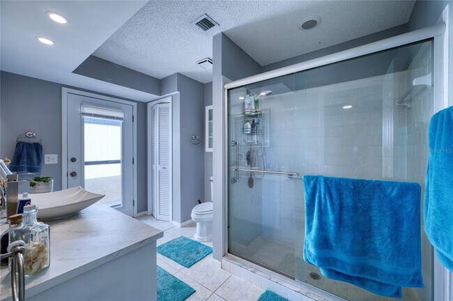 Building Photo - 76 Sandstone Cir