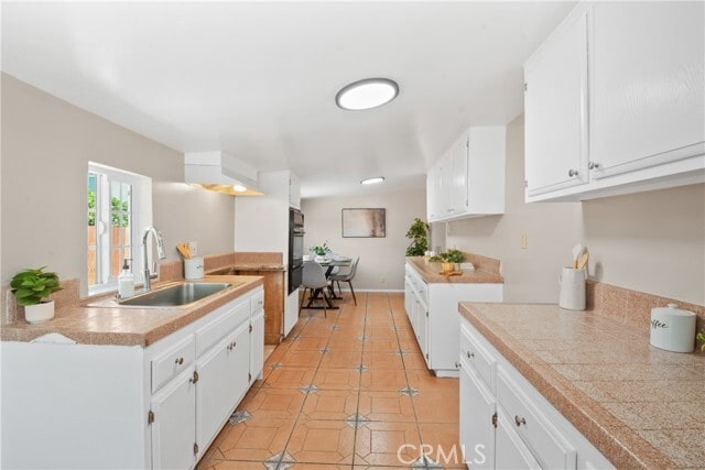 Building Photo - 13439 Roselle Ave