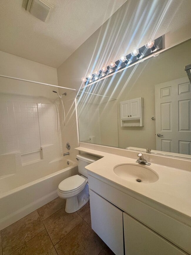 Building Photo - Jess Ranch 55+ Gated Community Apple Valley