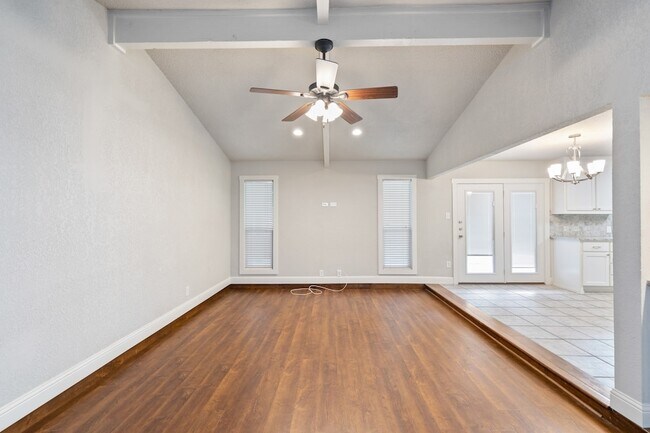 Building Photo - 6728 Fair Meadows Dr
