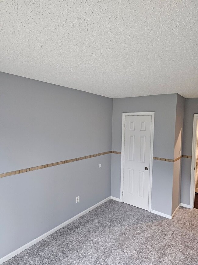Building Photo - 1207 Haig Cir
