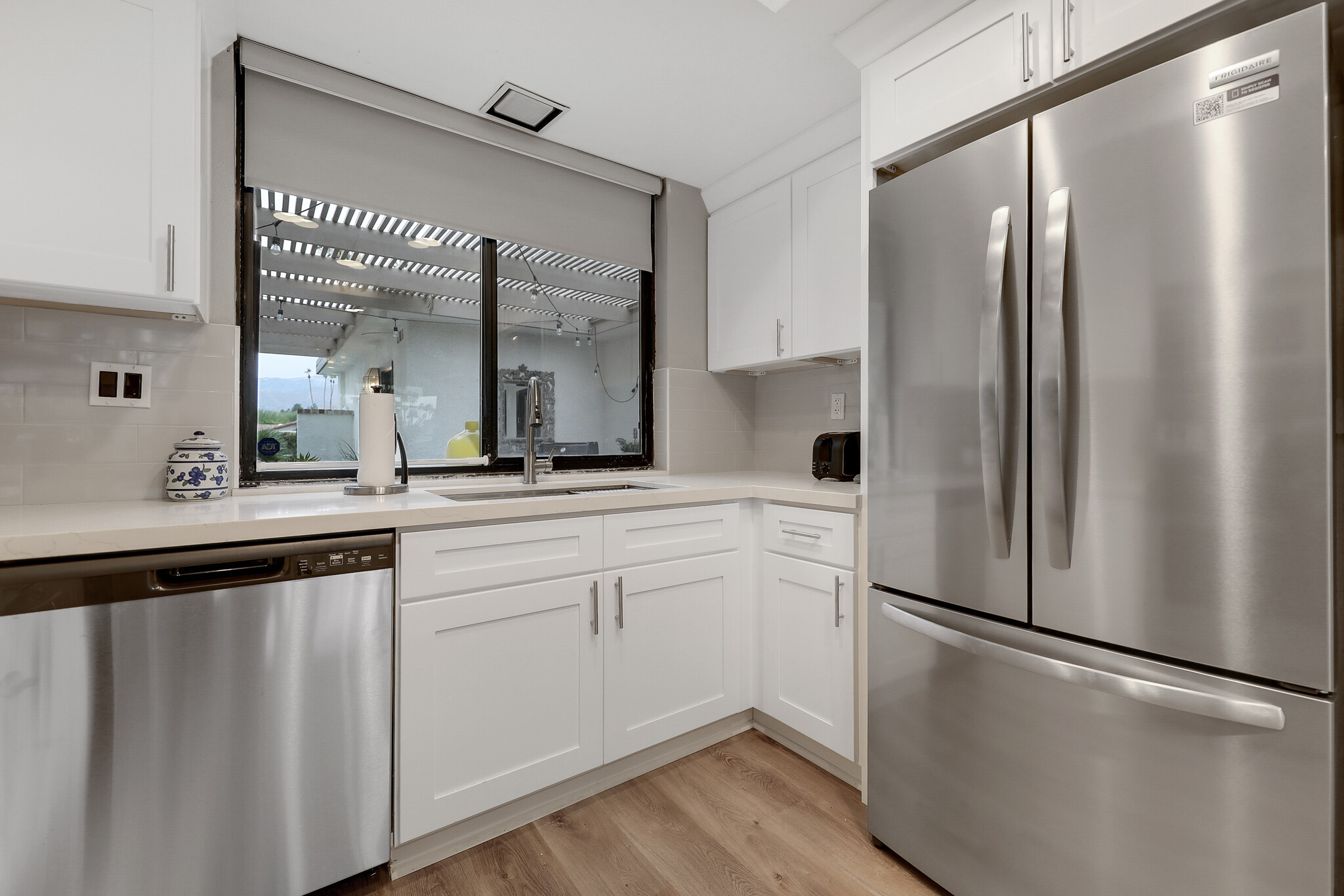 Building Photo - 77 Marbella Dr