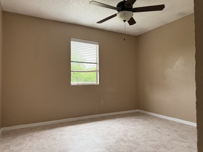 Building Photo - 2506 Boyd Ave