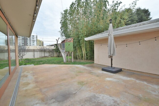 Building Photo - Unique Remodeled Home with European Style in West San Jose