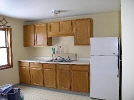 Kitchen - 163 E 9th St