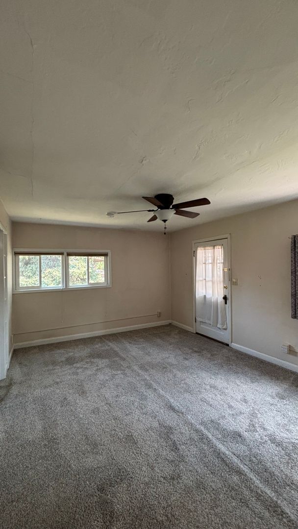 Building Photo - 2020 1/2 N Royer St-