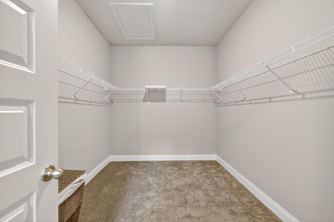 Building Photo - New Fully Furnished 4 bed, 2 bath home in newest Port St Lucie Subdivision