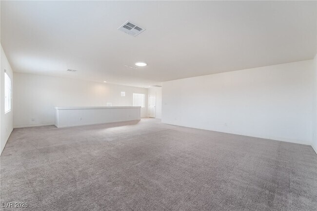 Building Photo - 5793 Rolling Dale Ave