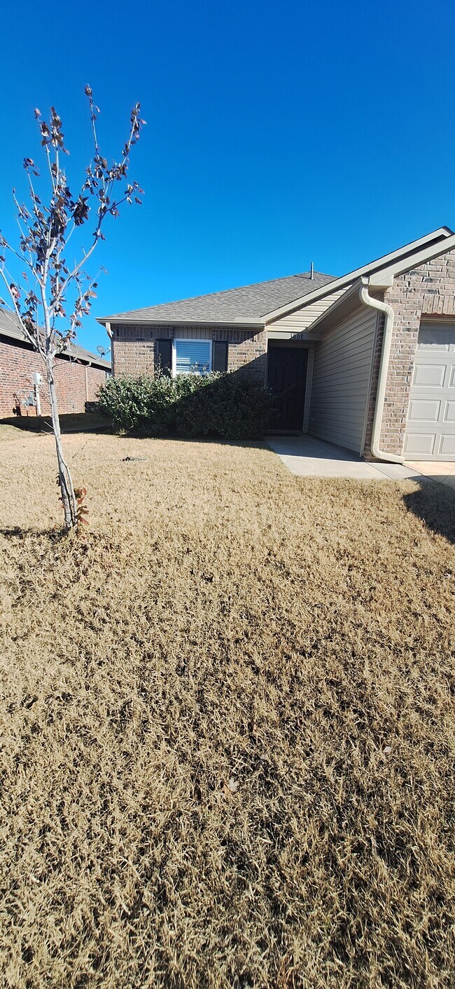 Building Photo - 3808 Siena Rdg Blvd