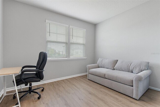 Building Photo - 26 Winged Elm Ct