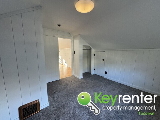 Building Photo - One of a Kind Multi-level Home in North Ta...