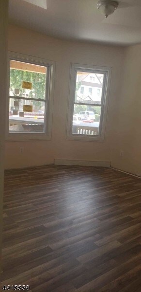 Building Photo - 395 N Grove St