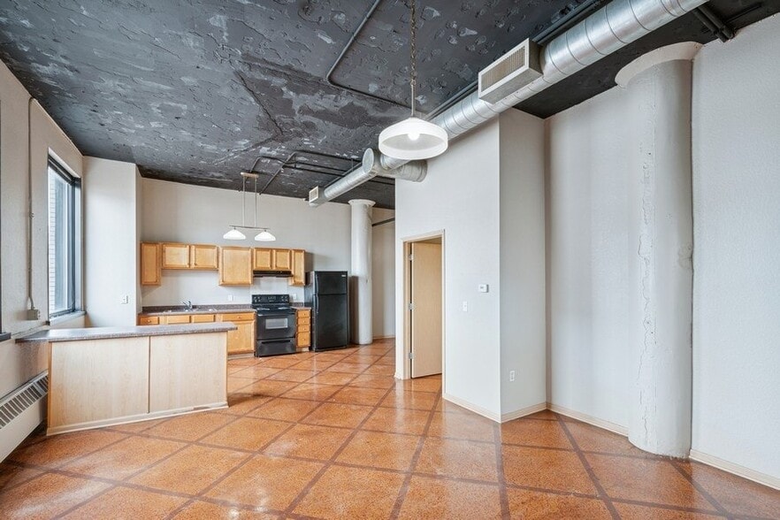 Primary Photo - Commerce Building Apartments