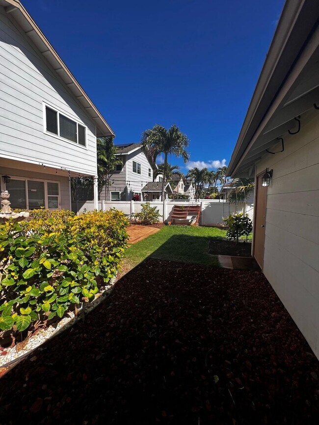 Building Photo - 3br/2.5 ba Single Family Home in Ocean Pointe