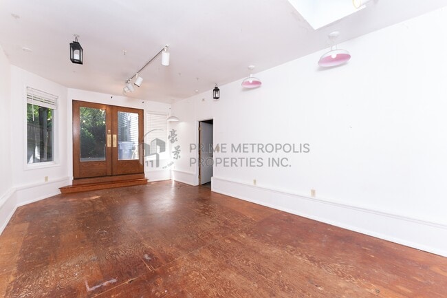 Building Photo - 12460 NE 136th Pl