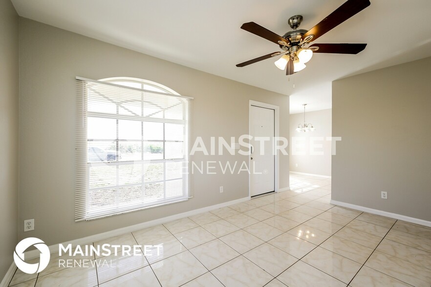 Building Photo - 2804 72nd St W