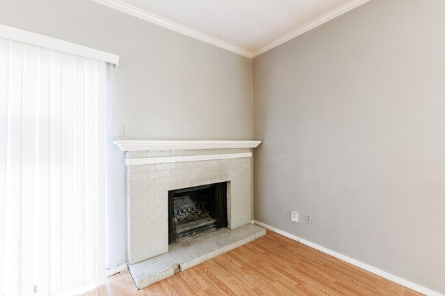 Building Photo - Great 2/2 in Central Lubbock!