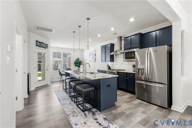 Building Photo - 12221 Dutch Elm Cir