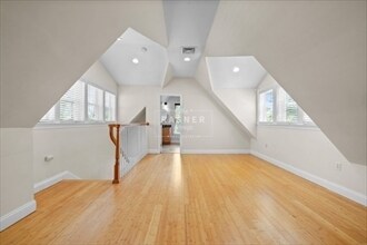 Building Photo - 139 Nottinghill Rd