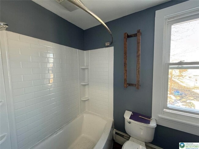 Building Photo - 301 Penn St