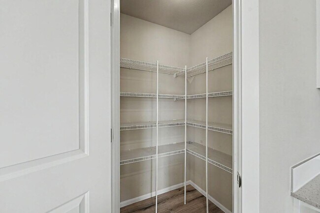 Building Photo - 15065 Iverson Lp SE