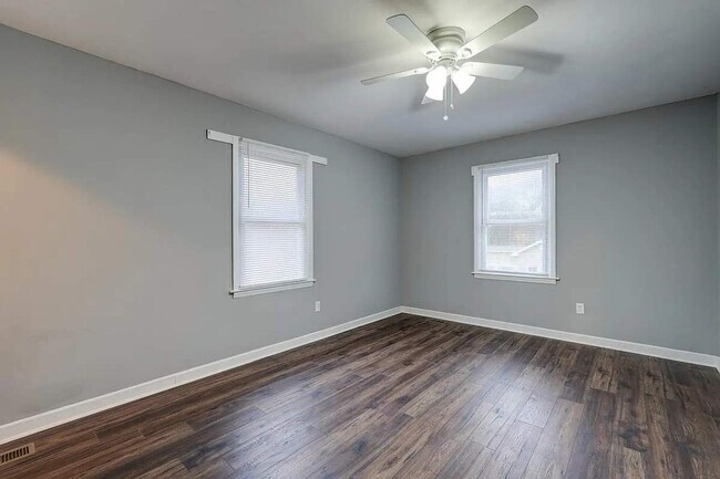 Building Photo - 421 sharpe st woodruff sc