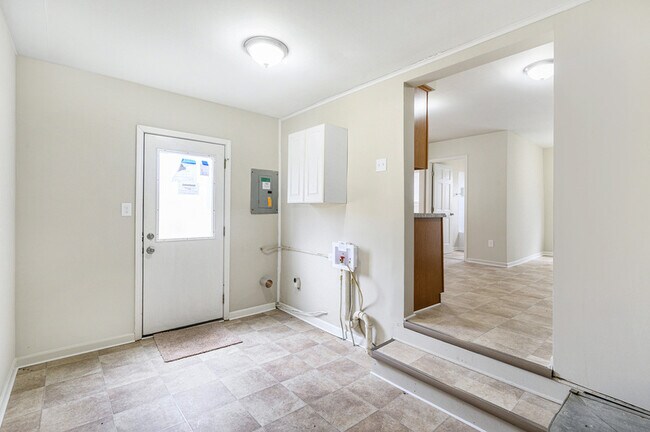 Building Photo - 4299 N Belsay Rd