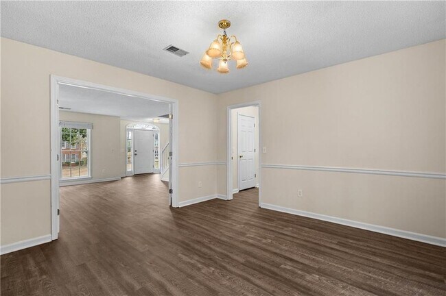 Building Photo - 2155 Southbrook Ridge NW