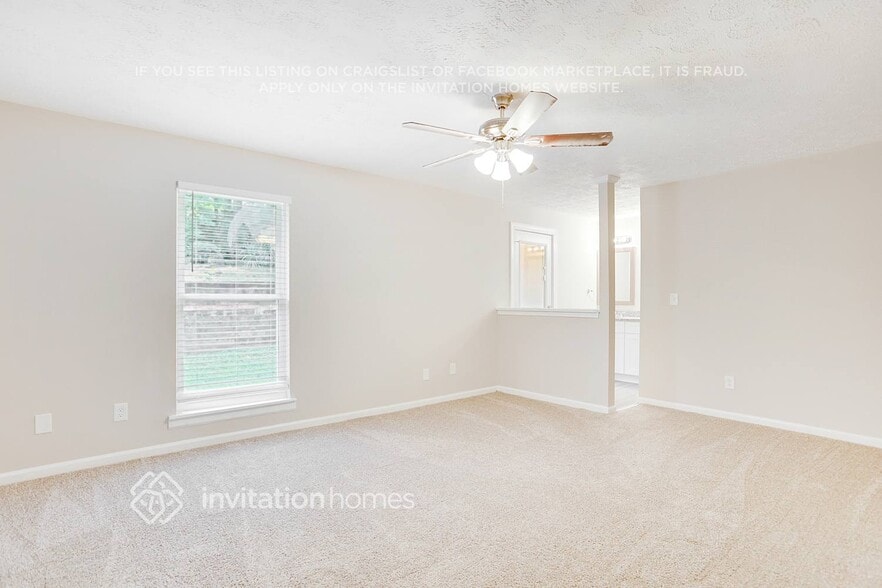 Building Photo - 6823 Springwood Dr