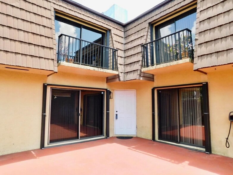 Building Photo - 4155 Turnberry Cir