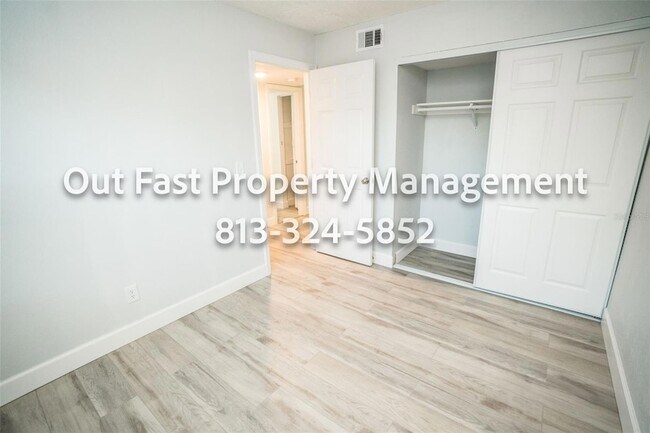 Building Photo - 11312 N 52nd St