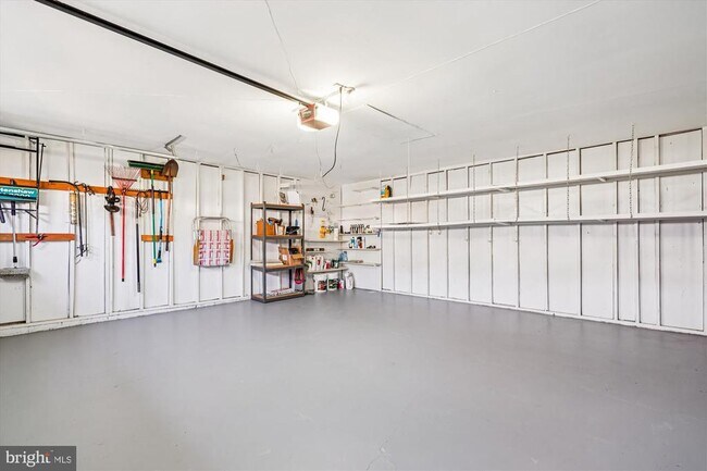 Building Photo - 1918 Contralto Ct