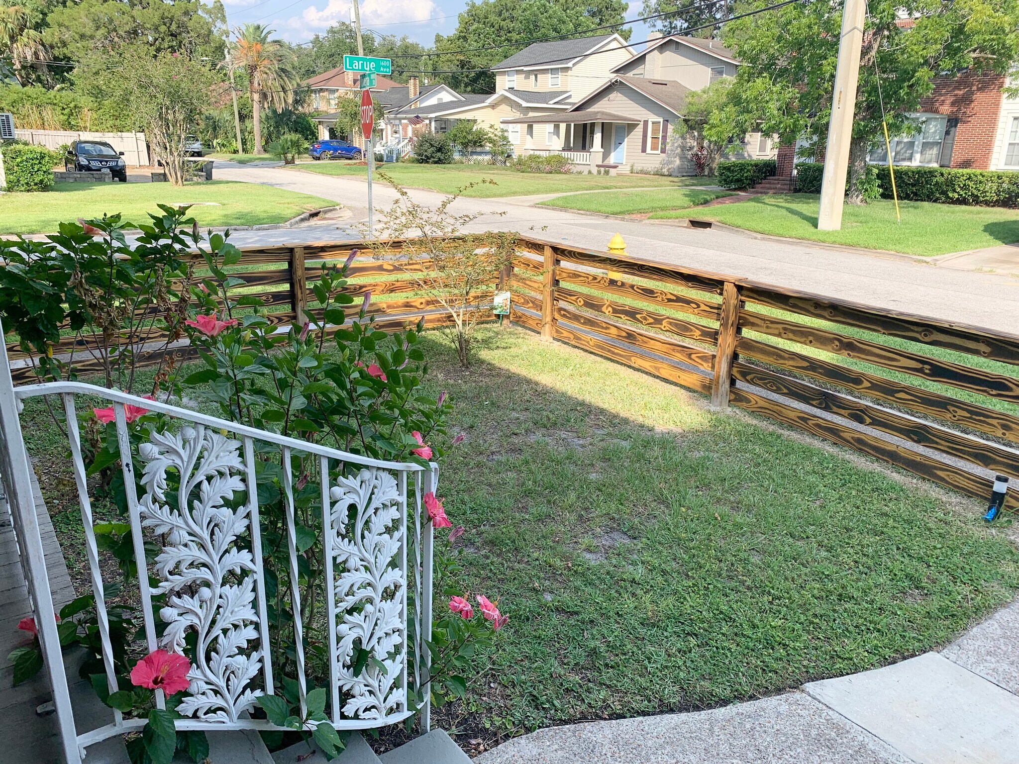 Building Photo - 1039 Riviera St