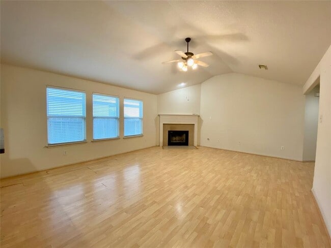 Building Photo - 9414 Glendown Ln