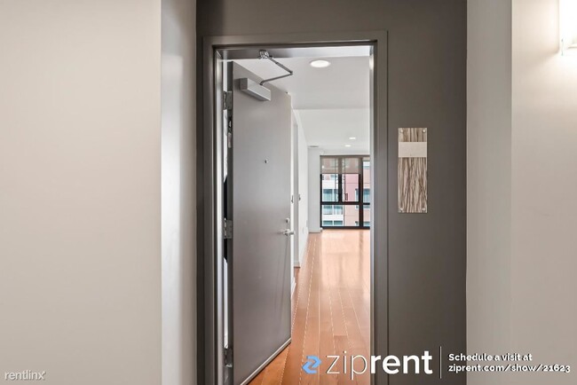 Building Photo - 2 br, 2 bath Condo - 255 Berry Street, San...