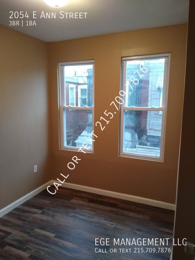 Building Photo - 2054 Ann St