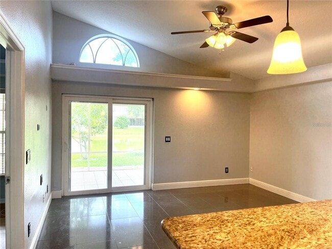 Building Photo - 13602 Glasser Ave