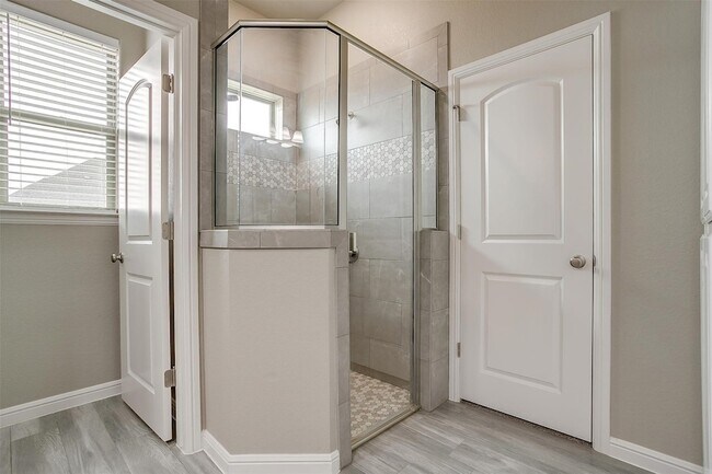 Building Photo - 3332 Arrow Creek Dr