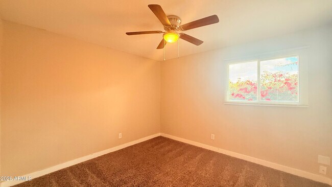 Building Photo - 3919 N 85th St