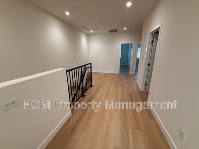 Building Photo - 7795 15th St