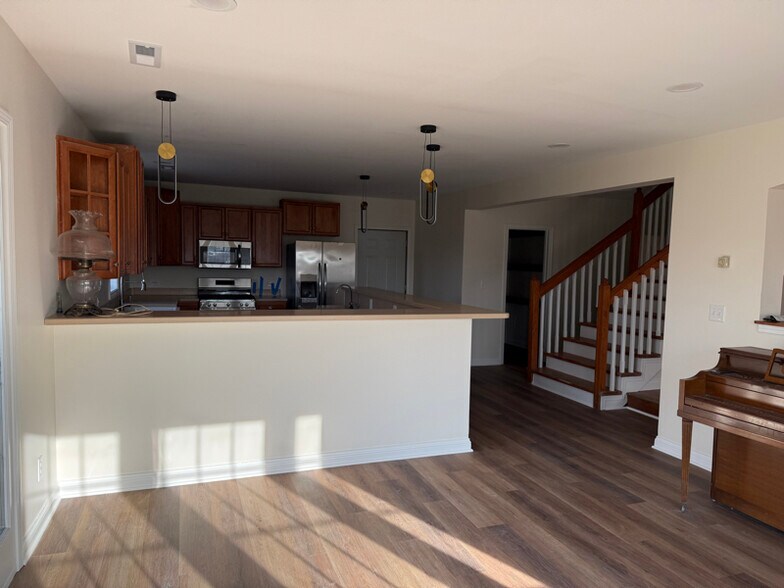 Building Photo - 3556 W 73rd Ave