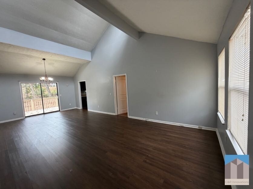 Building Photo - 804 Emerald Forest Cir