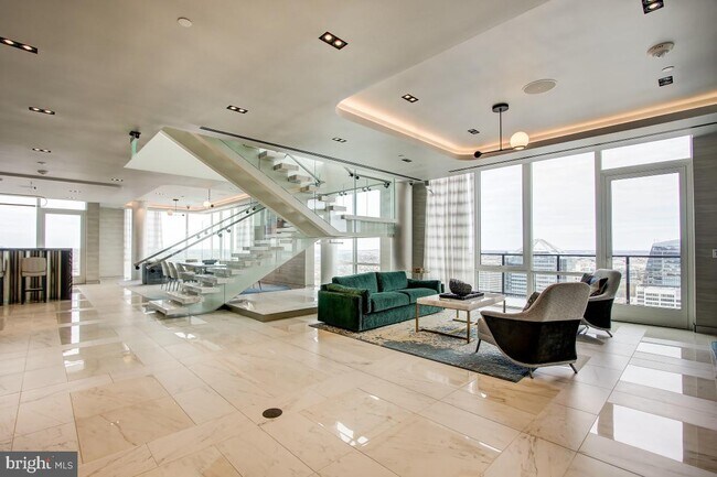 Building Photo - 1781 N Pierce St