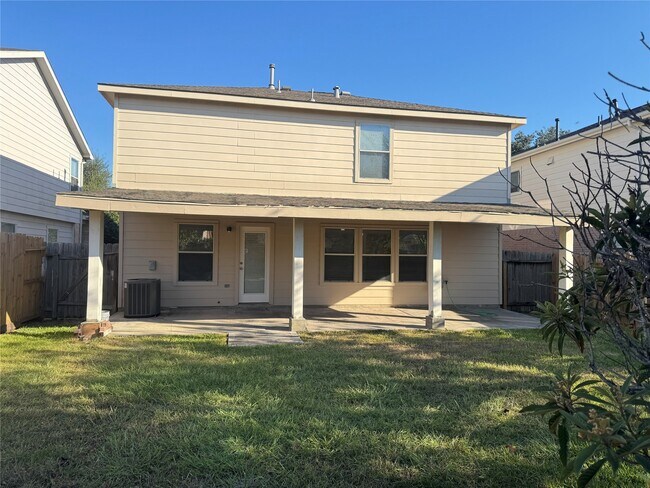 Building Photo - 15711 Western Skies Dr