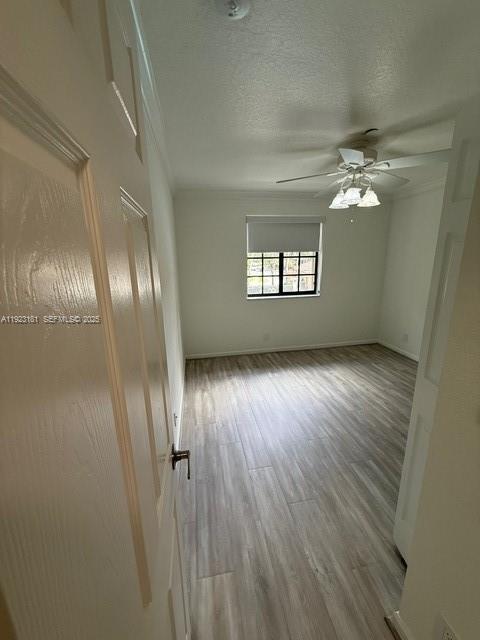 Building Photo - 3872 Tree Top Dr