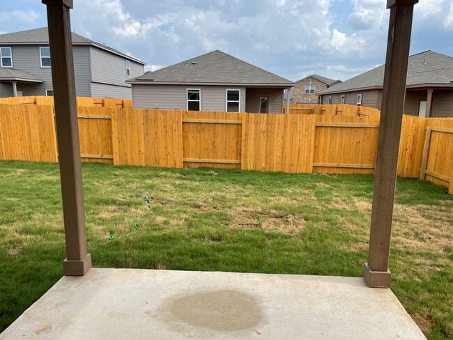 Building Photo - 109 Declaration Ln