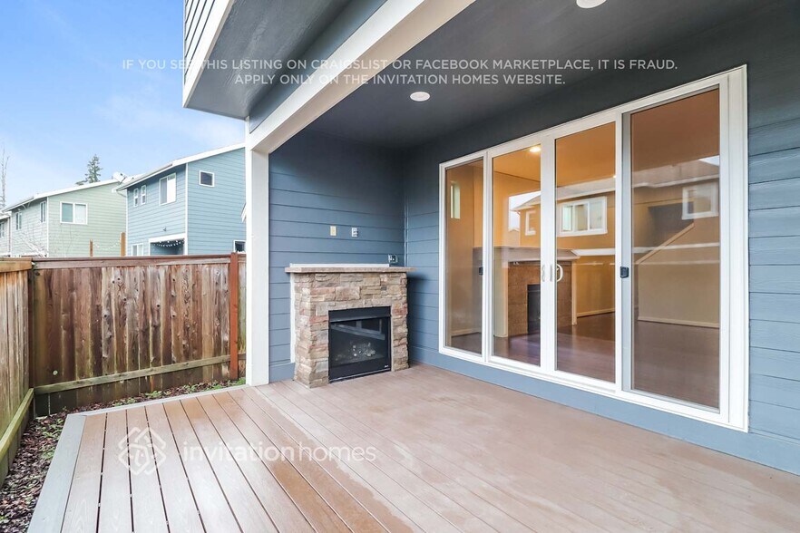 Building Photo - 16424 80th Ave E