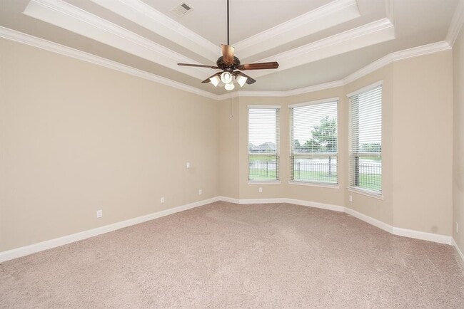 Building Photo - 25807 Somerset Meadows Ct